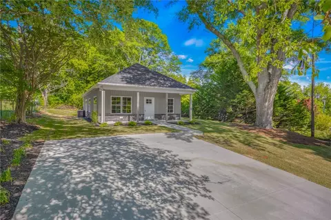219 Maplecroft St, Liberty, SC 29657