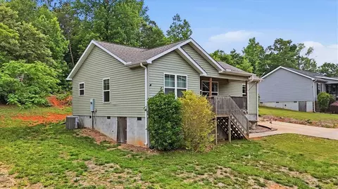 524 Secona Rd, Pickens, SC 29671 photo 3