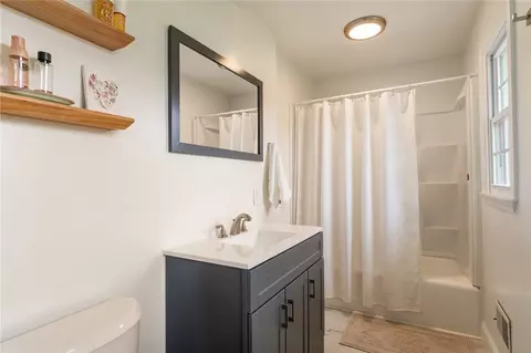203 E 2nd Ave, Easley, SC 29640 photo 16