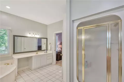 Bath - 100 Regent Rd, Anderson, SC 29621 photo 1 of 6