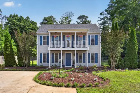 338 Weeping Willow Dr, Seneca, SC 29672