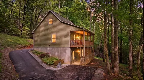4 Matthews Creek Ln, Cleveland, SC 29635