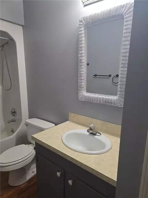 Bath - 418 Saluda Rd, Williamston, SC 29697 photo 5 of 5