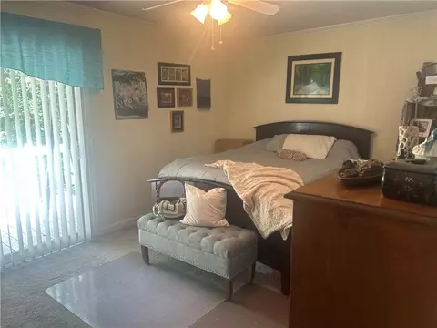 Bedroom - 418 Saluda Rd, Williamston, SC 29697 photo 5 of 6