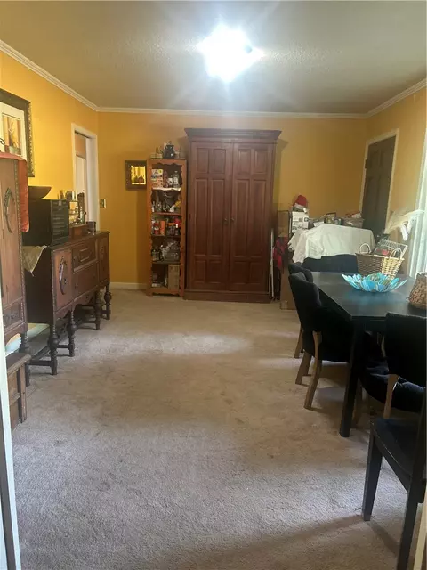 Dining - 418 Saluda Rd, Williamston, SC 29697 photo 2 of 2