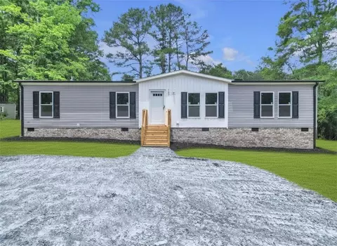 107 Chantilly Cir, Starr, SC 29684