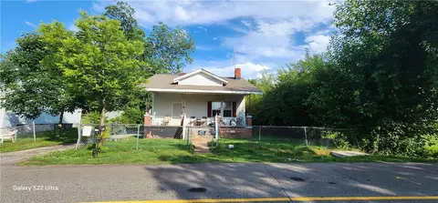 105 Hope Ave, Seneca, SC 29678