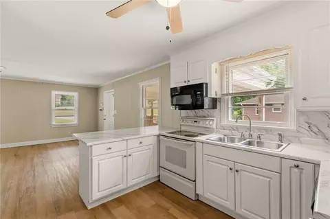 Kitchen - 222 Whiten Rd, Anderson, SC 29621 photo 2 of 2