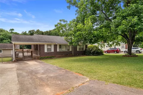 Exterior - 222 Whiten Rd, Anderson, SC 29621 photo 3 of 12