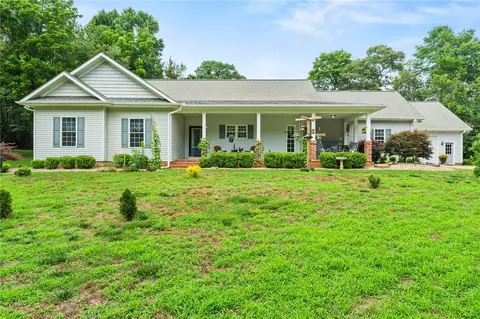 160 Sentell Rd, Williamston, SC 29697