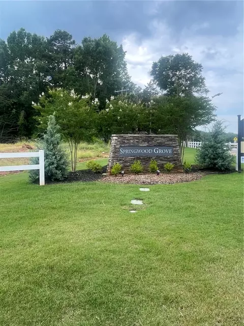 32 Halsey St, Central, SC 29630 photo 6