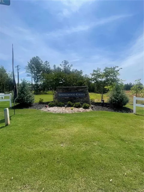 32 Halsey St, Central, SC 29630 photo 3