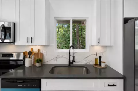 Kitchen - 359 Beech Dr, Westminster, SC 29693 photo 1 of 1