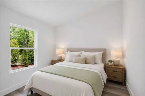 Bedroom - 359 Beech Dr, Westminster, SC 29693 photo 1 of 2