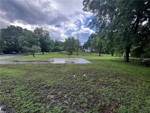 5 S Goodrich St, Pelzer, SC 29669