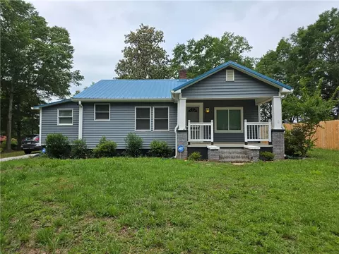 108 Martin St, Westminster, SC 29693