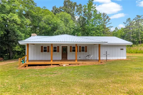 3030 Smith Mcgee Rd, Iva, SC 29655