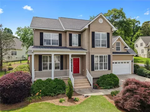 221 Savannah Dr, Anderson, SC 29621