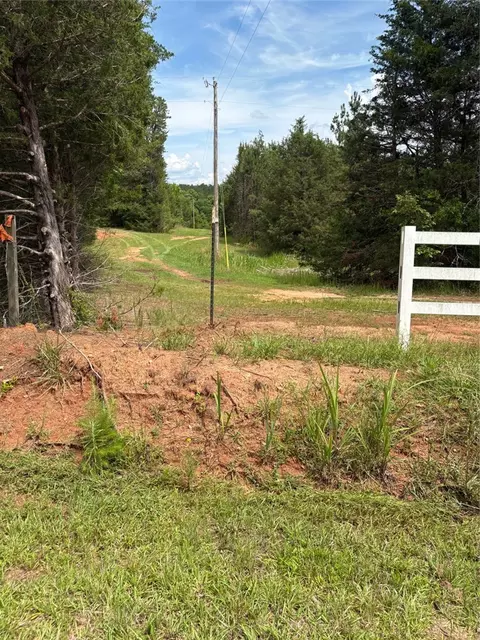 610 Sarah Simpson Rd, Starr, SC 29684