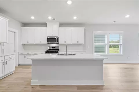 Kitchen - 416 Ragland Ave, Greer, SC 29651 photo 3 of 5