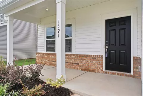 Exterior - 1521 Switchback Cir, Moore, SC 29369 photo 4 of 9