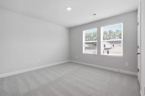 Bedroom - 1521 Switchback Cir, Moore, SC 29369 photo 6 of 6
