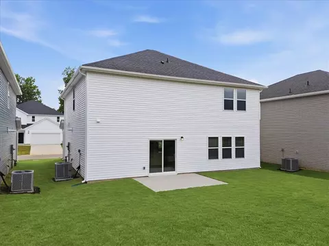 Exterior - 1521 Switchback Cir, Moore, SC 29369 photo 6 of 9