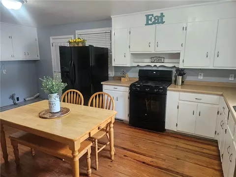 505 E A Ave, Easley, SC 29640 photo 8