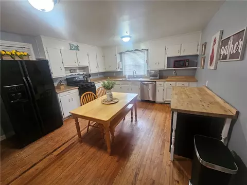 505 E A Ave, Easley, SC 29640 photo 6