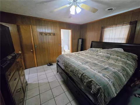 Bedroom - 315 Corn Mill Rd, Pickens, SC 29671 photo 2 of 4
