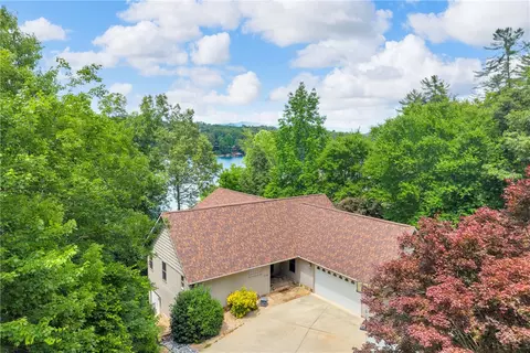 932 Bay Ridge Dr, Salem, SC 29676