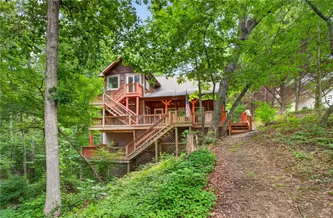 160 Tugaloo Shores Rd, Fair Play, SC 29643