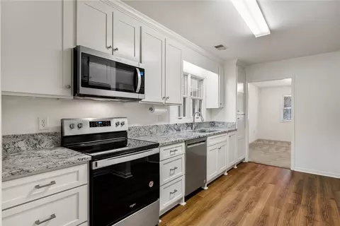Kitchen - 120 Downs Blvd, Clemson, SC 29631 photo 2 of 2