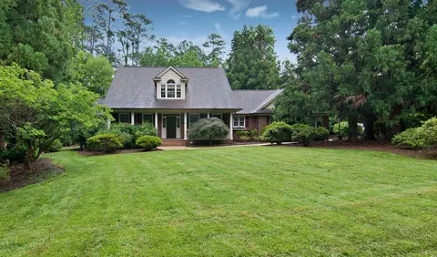 2223 Clearwater Point Dr, Seneca, SC 29672