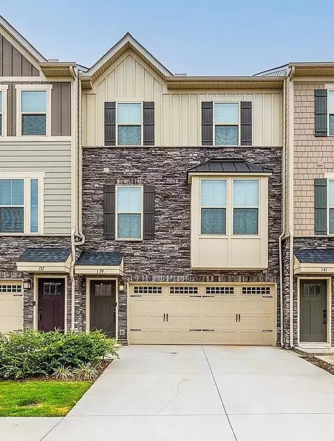 139 Eagle Wood Dr, Greenville, SC 29607
