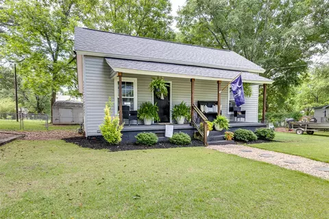 3 Clay St, Liberty, SC 29657