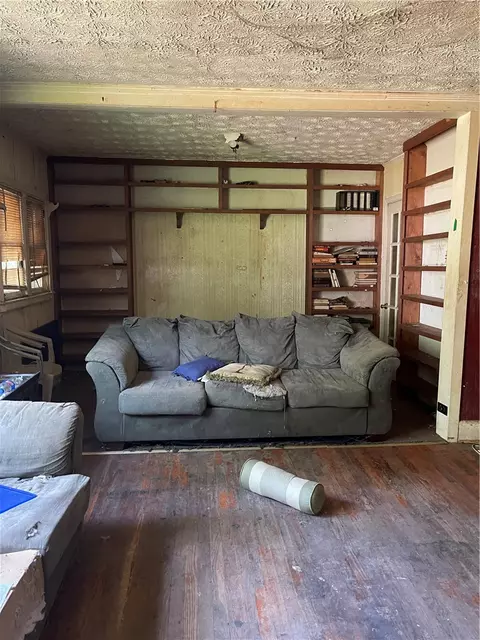 421 Osteen Rd, Piedmont, SC 29673