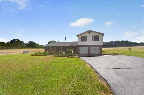 Exterior - 145 Old Sanders Rd, Pendleton, SC 29670 photo 1 of 7