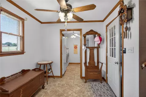 Entry Way - 145 Old Sanders Rd, Pendleton, SC 29670 photo 4 of 5