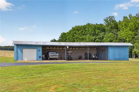 Exterior - 145 Old Sanders Rd, Pendleton, SC 29670 photo 5 of 7