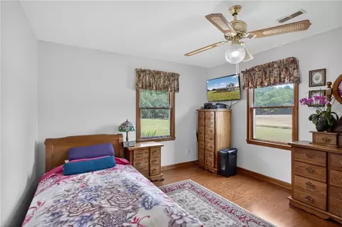Bedroom - 145 Old Sanders Rd, Pendleton, SC 29670 photo 2 of 3