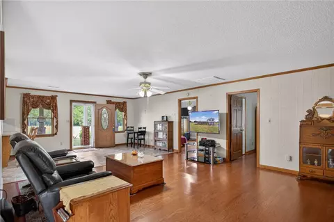 Living - 145 Old Sanders Rd, Pendleton, SC 29670 photo 1 of 6