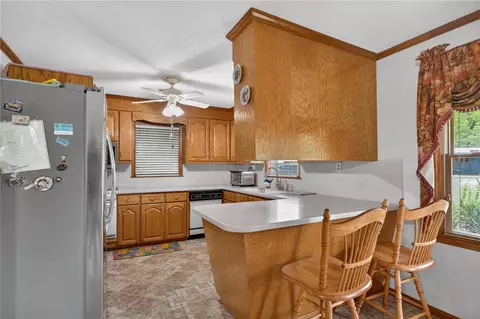 Kitchen - 145 Old Sanders Rd, Pendleton, SC 29670 photo 1 of 4