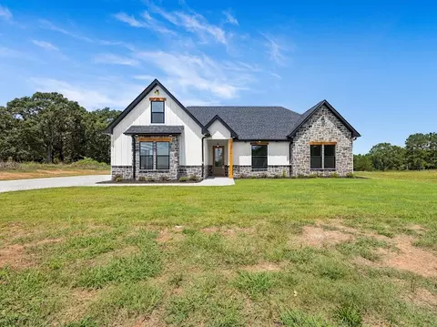 2816 Smith Mcgee Rd, Iva, SC 29655