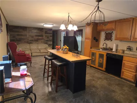 238 Forest Ln, Starr, SC 29684 photo 4