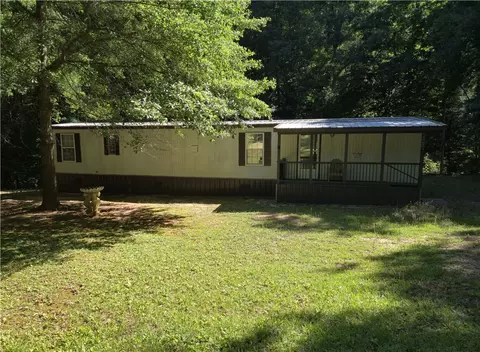 238 Forest Ln, Starr, SC 29684