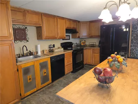 238 Forest Ln, Starr, SC 29684 photo 3