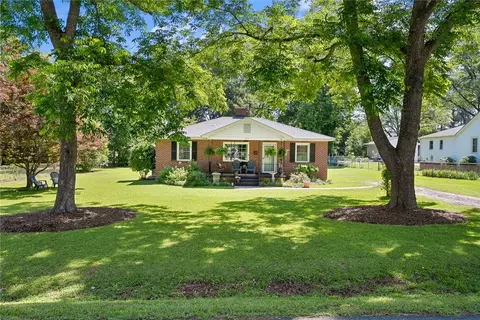 2618 Duncan St, Anderson, SC 29625
