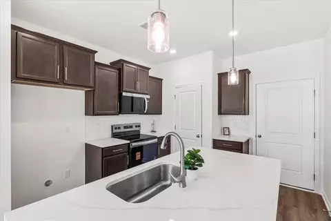 Kitchen - 248 Brown Cir, Easley, SC 29642 photo 1 of 4