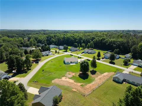 109 Cedar Glen Dr, Williamston, SC 29697 photo 33